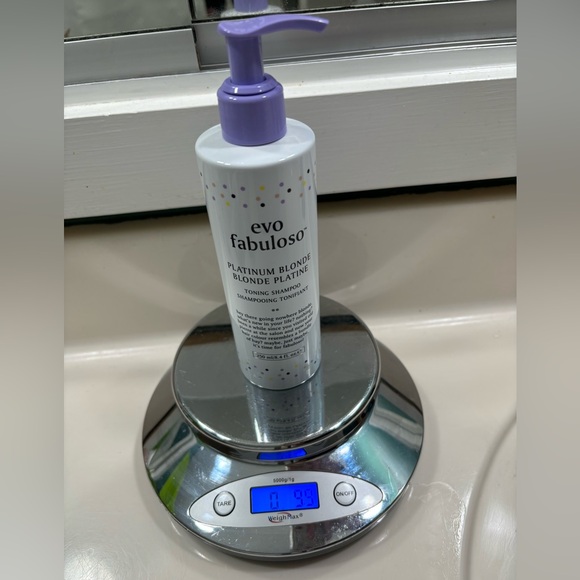 Evo Best of Blonde Shampoo Treatment & Toning Mist - Picture 4 of 4